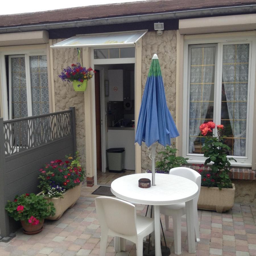 Au Bon Gite - Studio Arromanches-les-Bains Eksteriør bilde